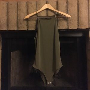 Olive green bodysuit 🌿